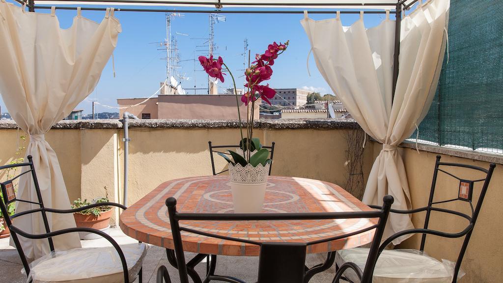 Rental In Rome Vatican View Terrace Szoba fotó